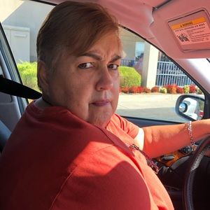 Meet your Posher, Linda